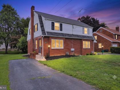 545 E HIGH STREET Elizabethtown, PA 17022