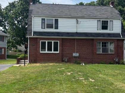545 E HIGH STREET Elizabethtown, PA 17022