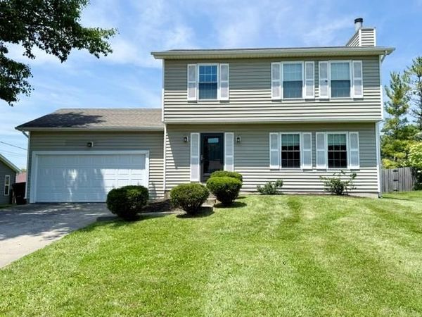 877 Trails End Drive, Liberty Twp, OH 45050