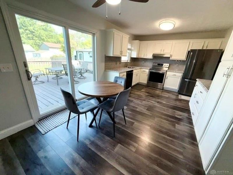 877 Trails End Drive, Liberty Township, OH 45050 Photo 6