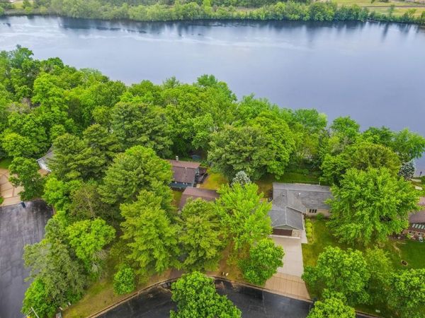 627 BROKEN ARROW ROAD, Wausau, WI 54401