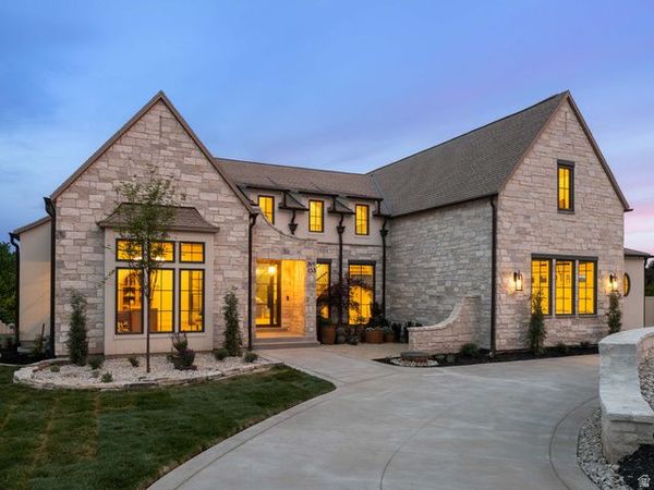 133 N CANAL DR , Lindon, UT 84042