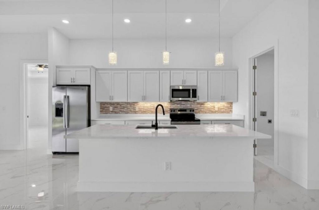 3007 62nd St W, Lehigh Acres, FL 33971 Photo