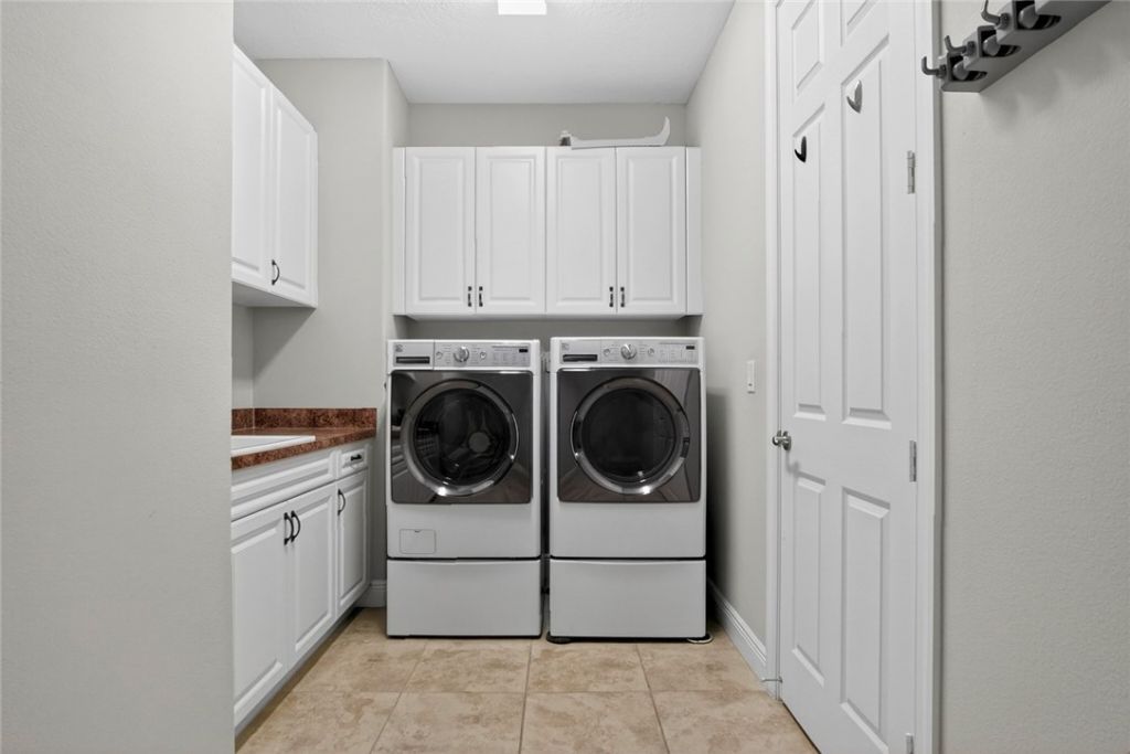 9531 Shadow Lane, Fort Pierce, FL 34951 Photo