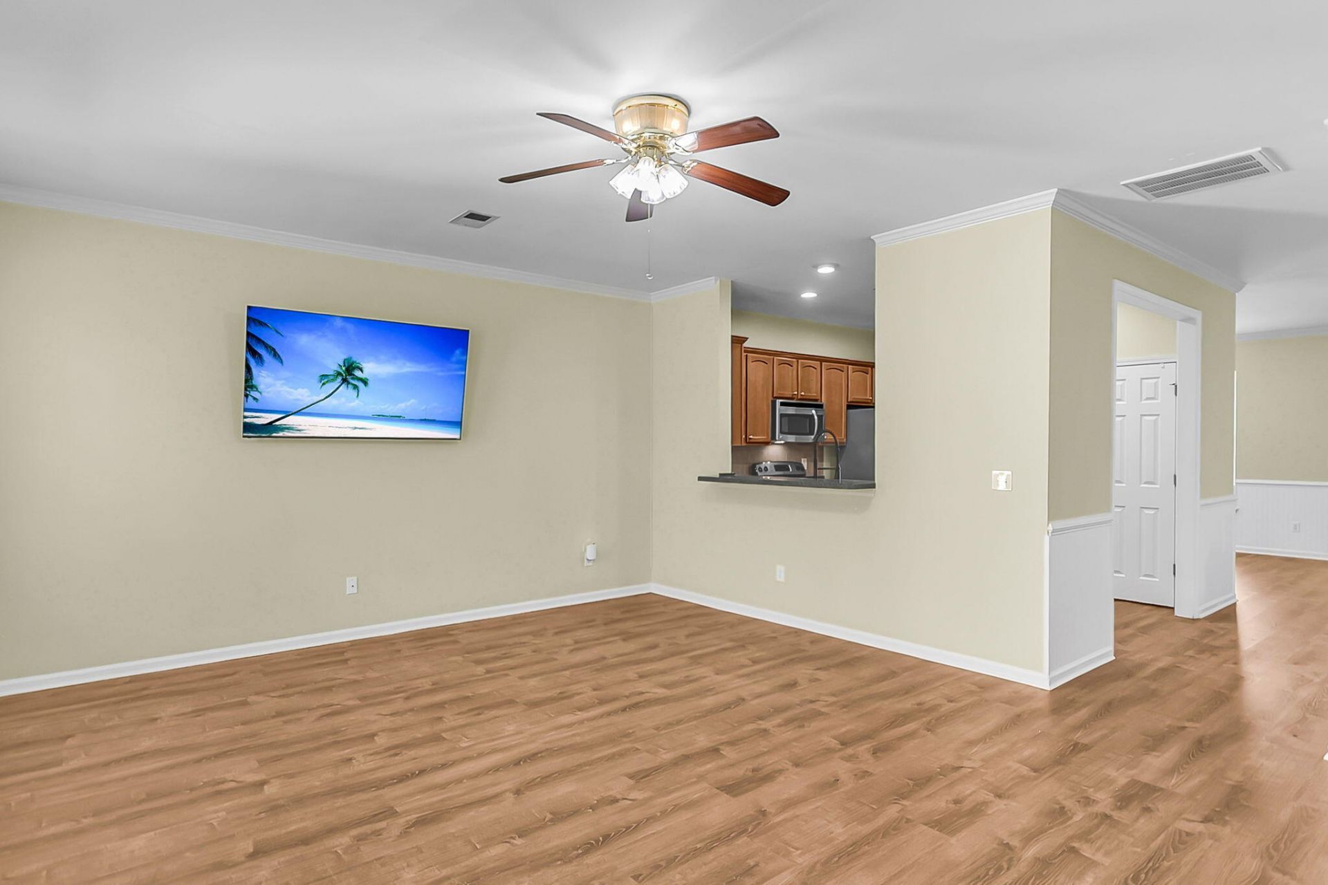 213 Hemingway Circle Photo 10