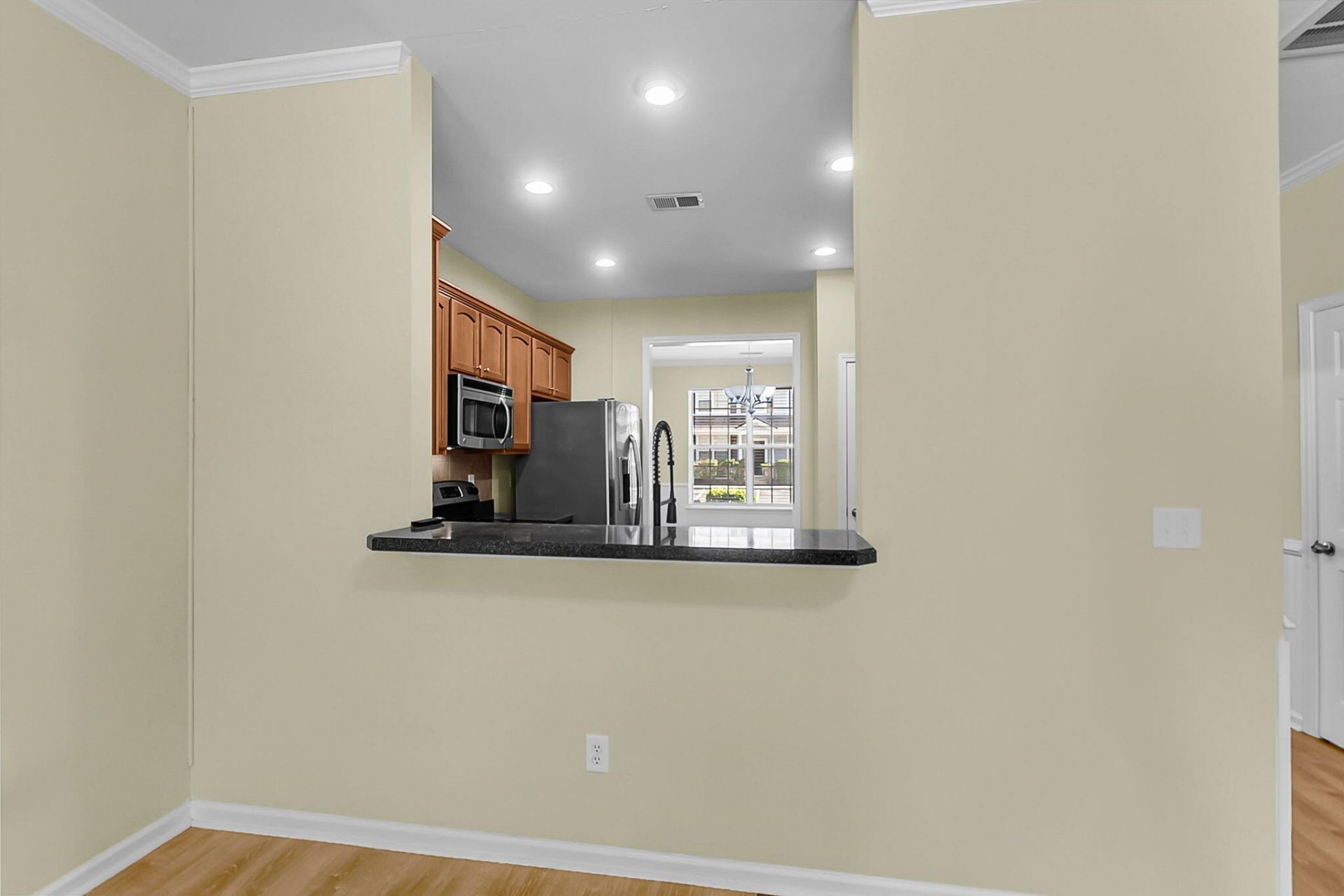 213 Hemingway Circle Photo 8