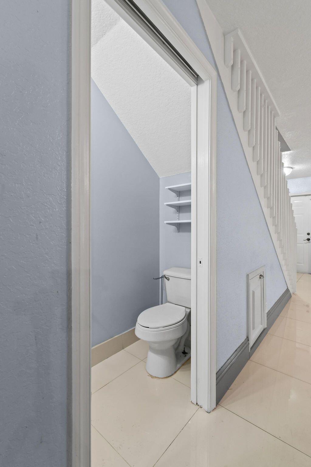 952 Summit Lake Drive, West Palm Beach, FL 33406 Photo