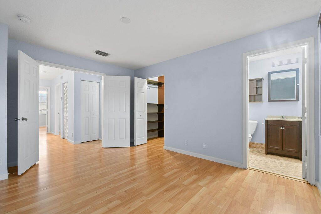 952 Summit Lake Drive, West Palm Beach, FL 33406 Photo