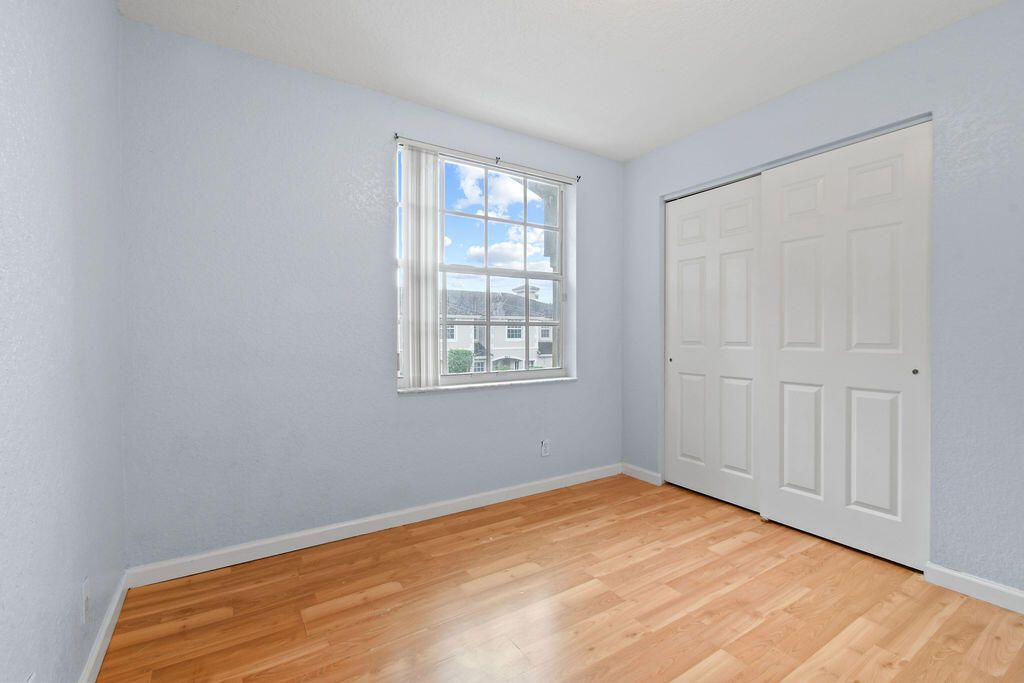 952 Summit Lake Drive, West Palm Beach, FL 33406 Photo