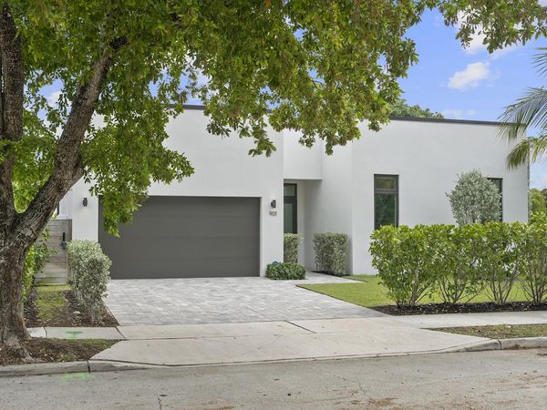 901 Upland Road, West Palm Beach, FL 33401