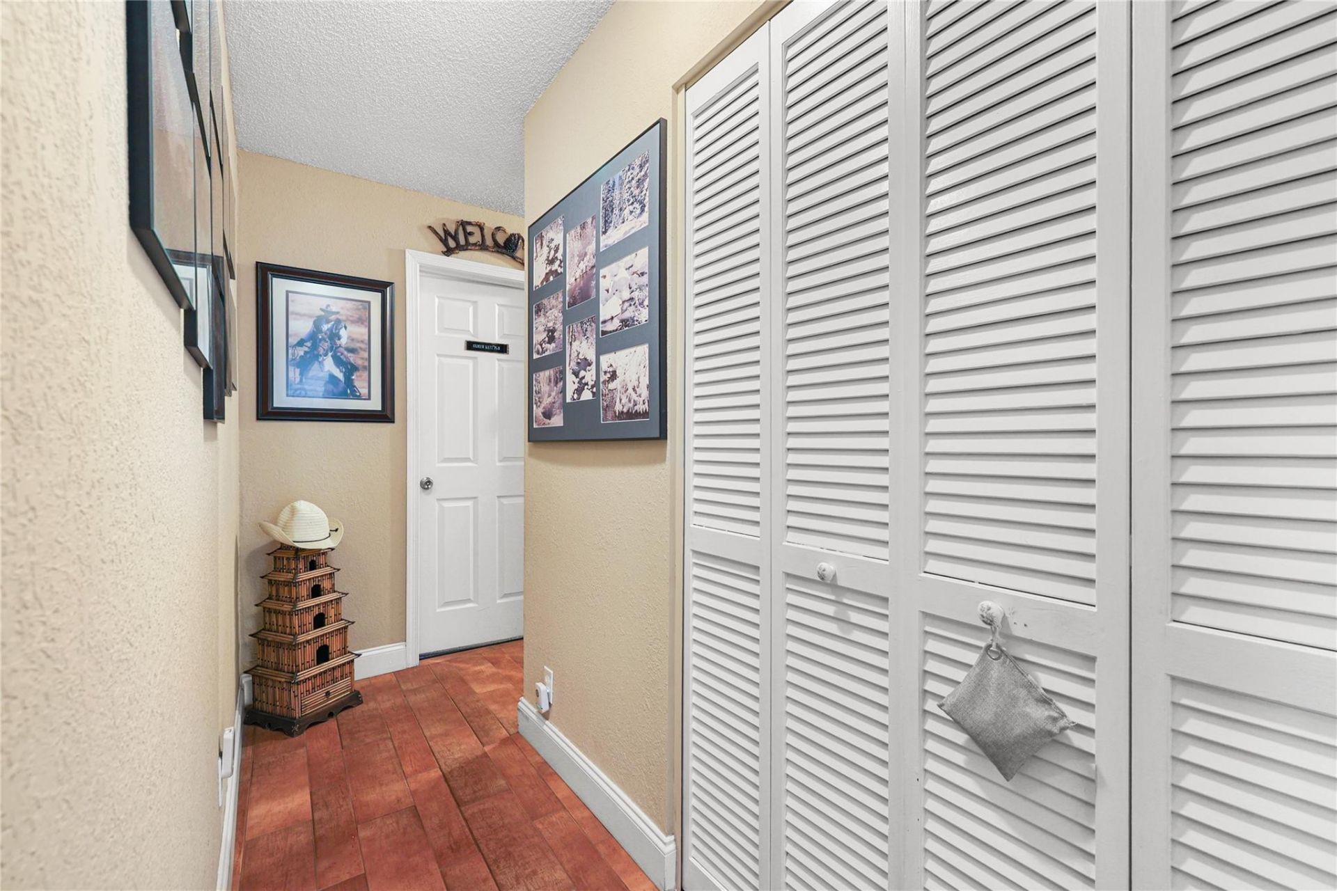 9700 NW 28th Street, Cooper City, FL 33024 Photo