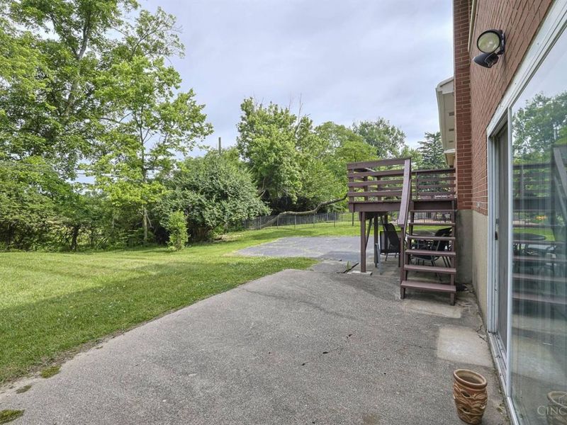7445 Elbrook Avenue, Amberley, OH 45237 Photo 6