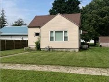 205 N 2nd Avenue E, Truman, MN 56088