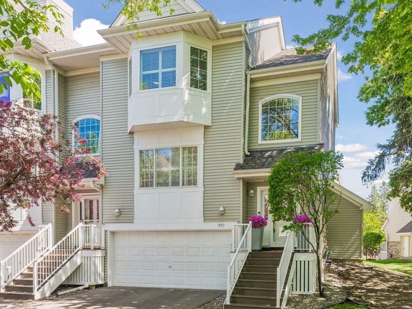 921 Fairfield Way , Minnetonka, MN 55305