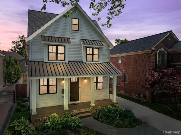 811 Smith Avenue , Birmingham, MI 48009