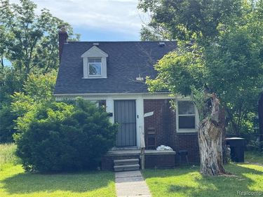 19980 Alcoy Street , Detroit, MI 48205