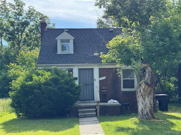 19980 Alcoy Street, Detroit, MI 48205
