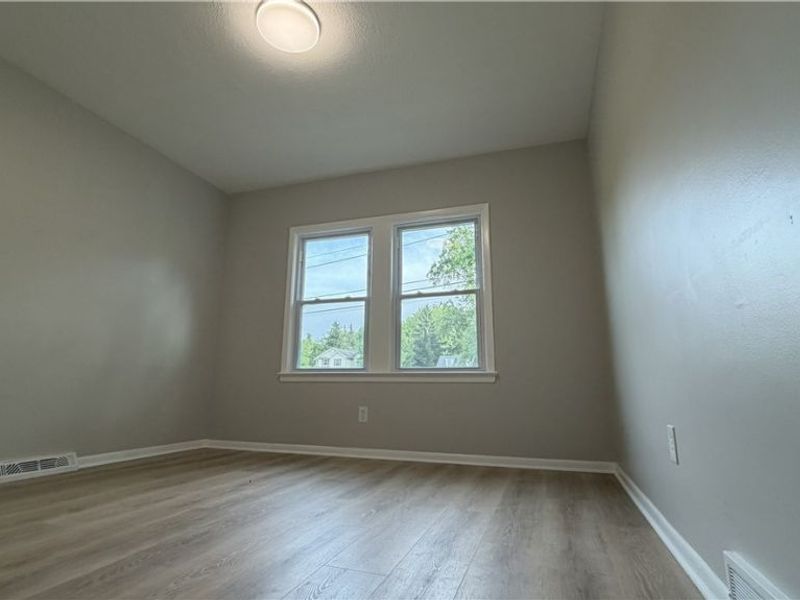 4677 Liberty Road , South Euclid, OH 44121 Photo 24