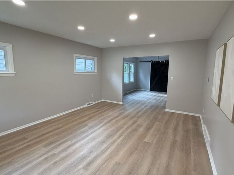 4677 Liberty Road , South Euclid, OH 44121 Photo 9