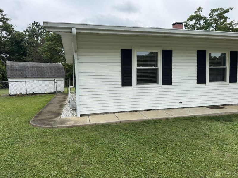 89 Whippoorwill Drive, Harrison, OH 45030 Photo 2