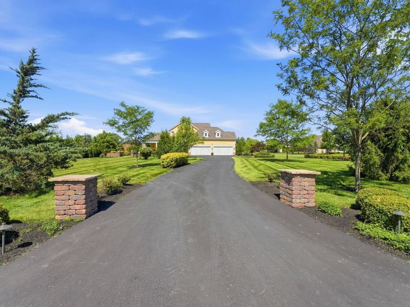 7760 Lindell Lane , Powell, OH 43065 Photo 82