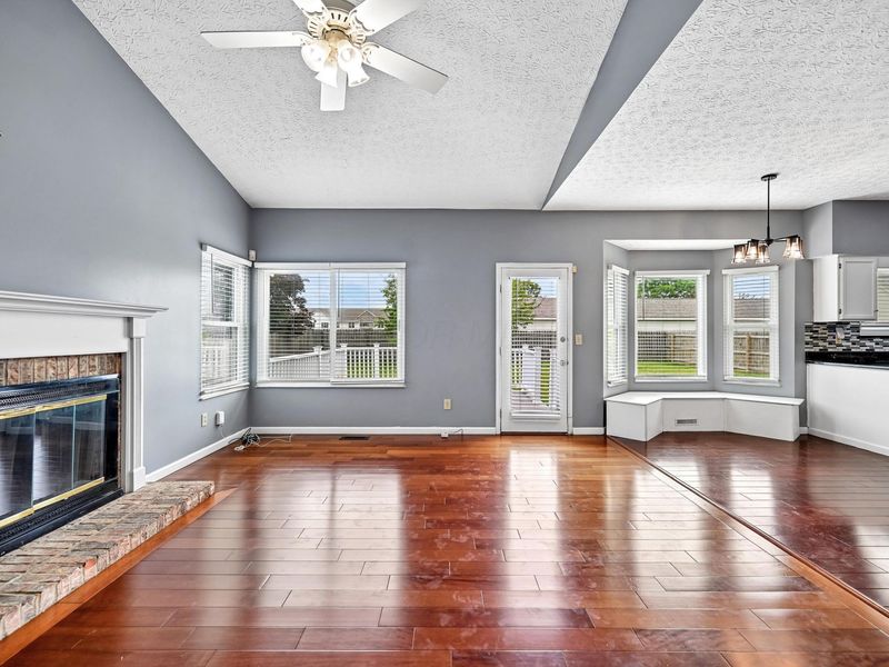 939 Brockwell Drive, Westerville, OH 43081 Photo 7