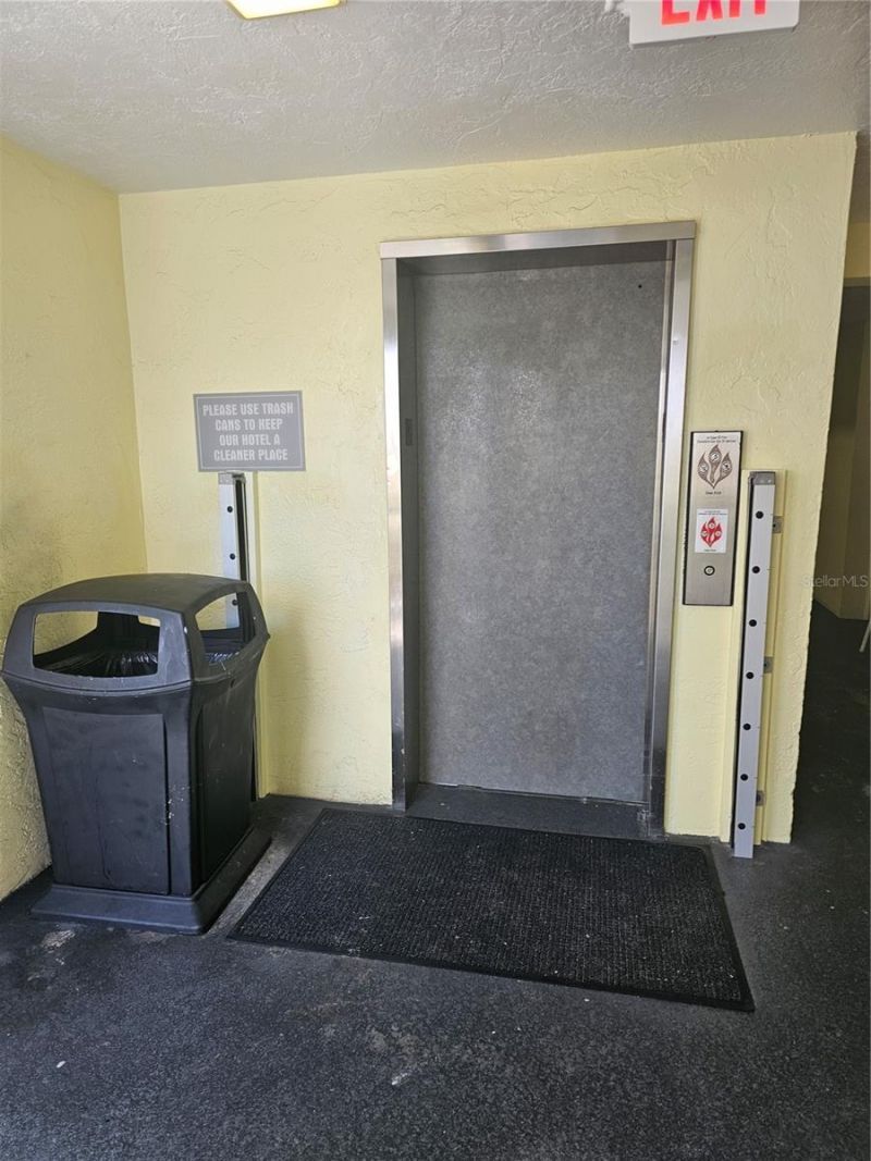 445 S Gulfview Boulevard, Unit 223, Clearwater Beach, FL 33767 Photo