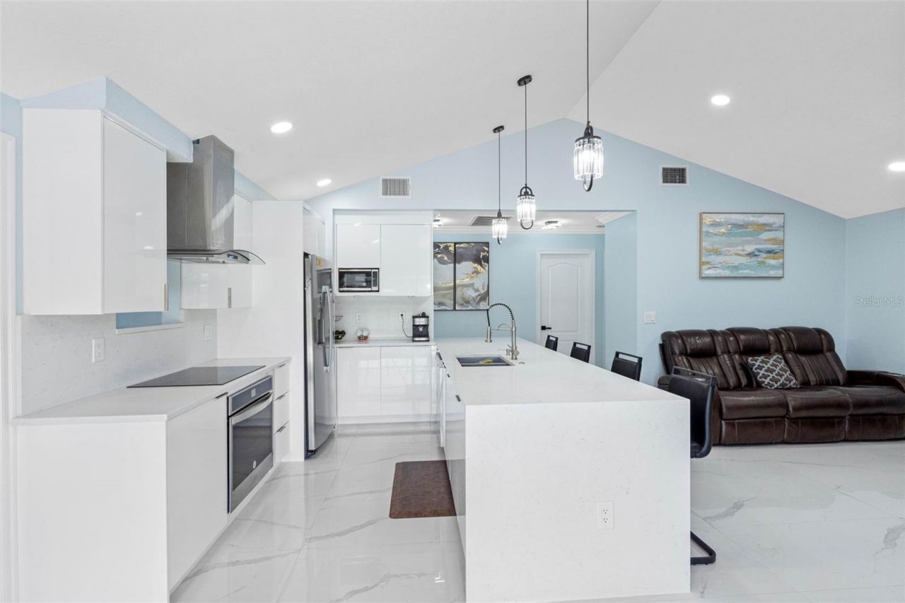 16206 W Course Drive , Tampa, FL 33624 Photo