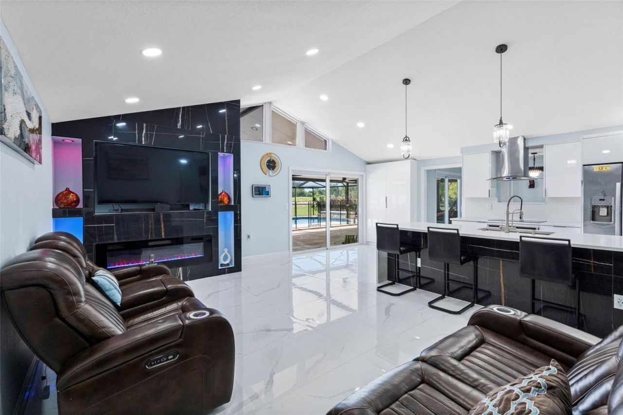 16206 W Course Drive , Tampa, FL 33624 Photo