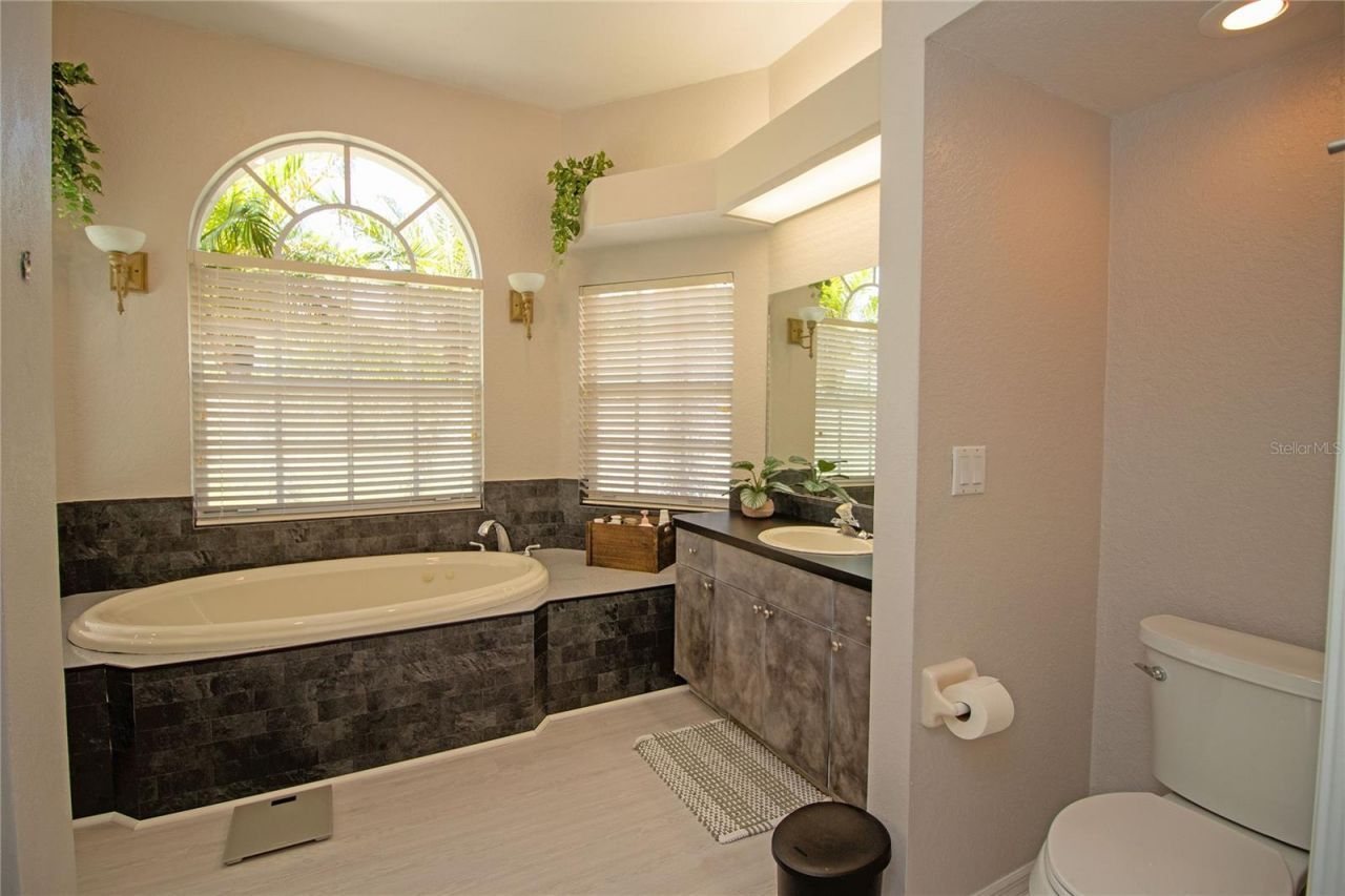 8933 Thoreau Place , Hudson, FL 34667 Photo