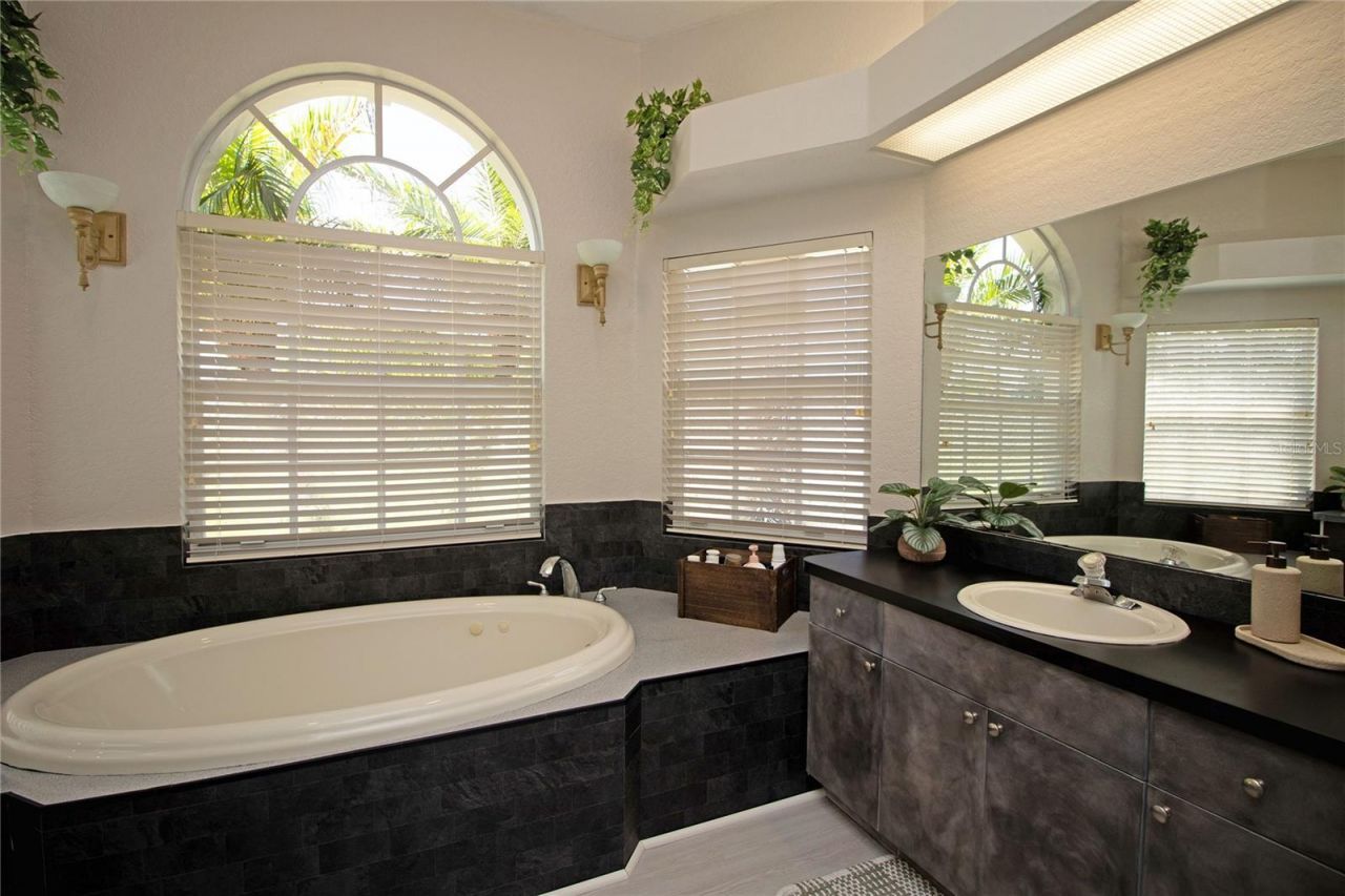 8933 Thoreau Place , Hudson, FL 34667 Photo
