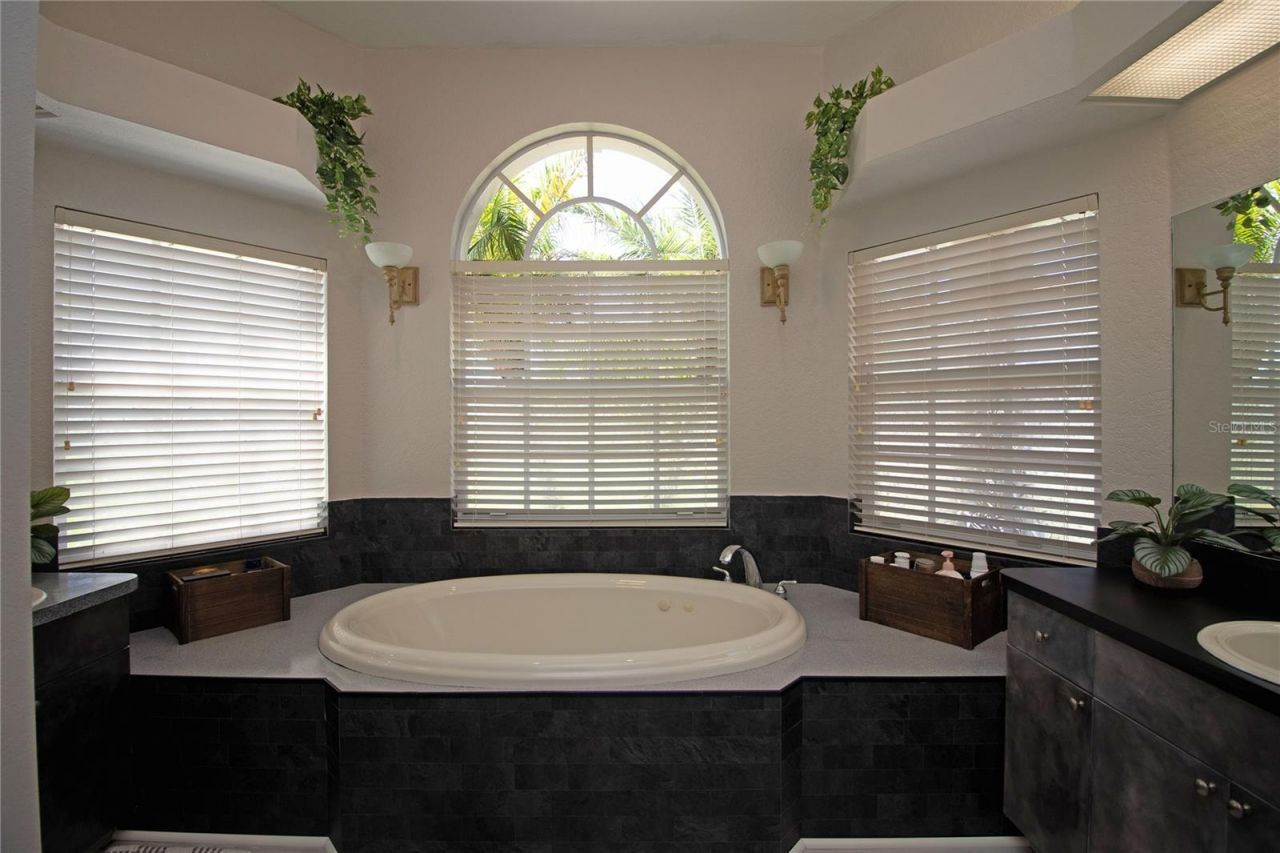 8933 Thoreau Place , Hudson, FL 34667 Photo