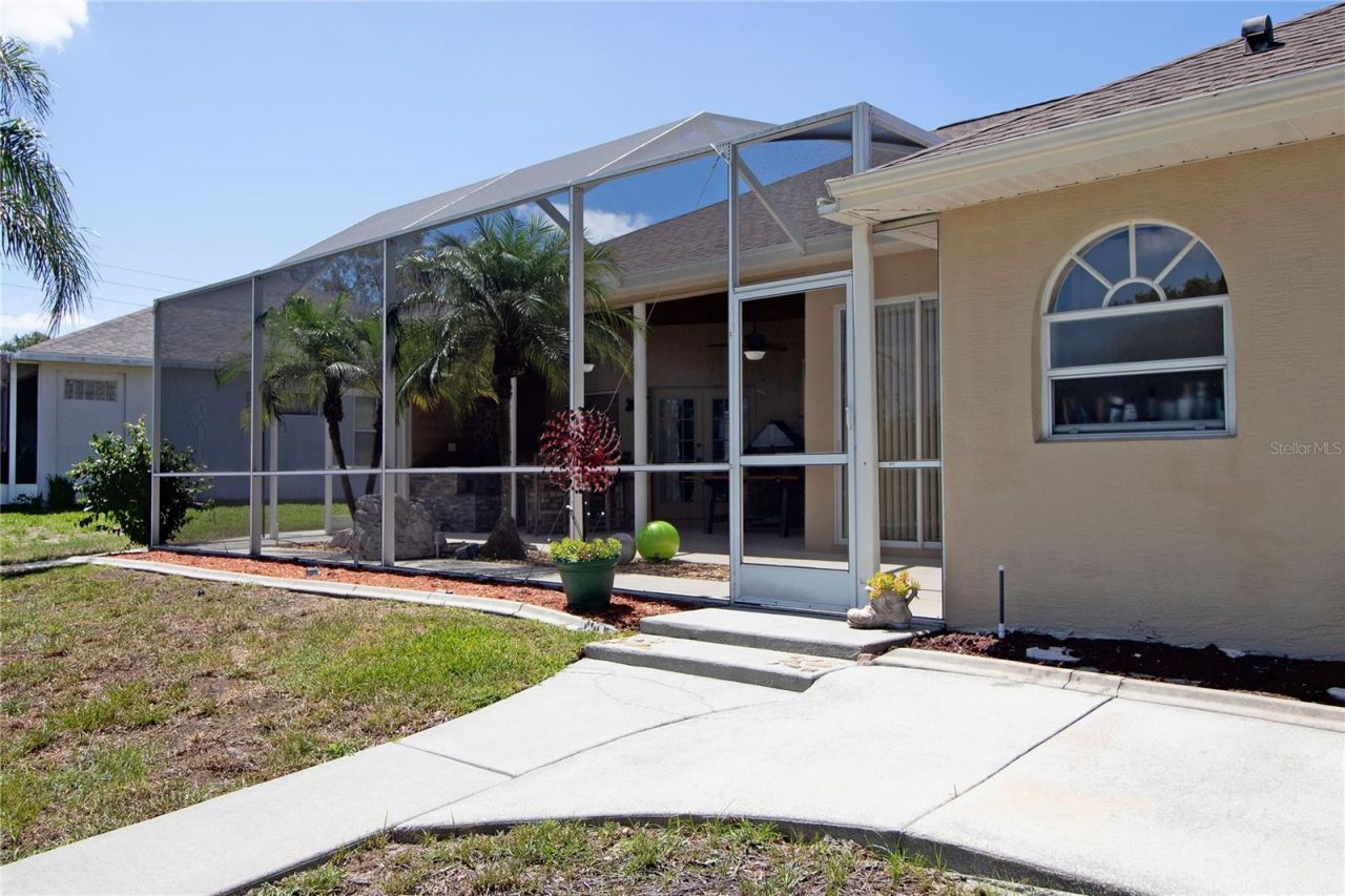 8933 Thoreau Place , Hudson, FL 34667 Photo