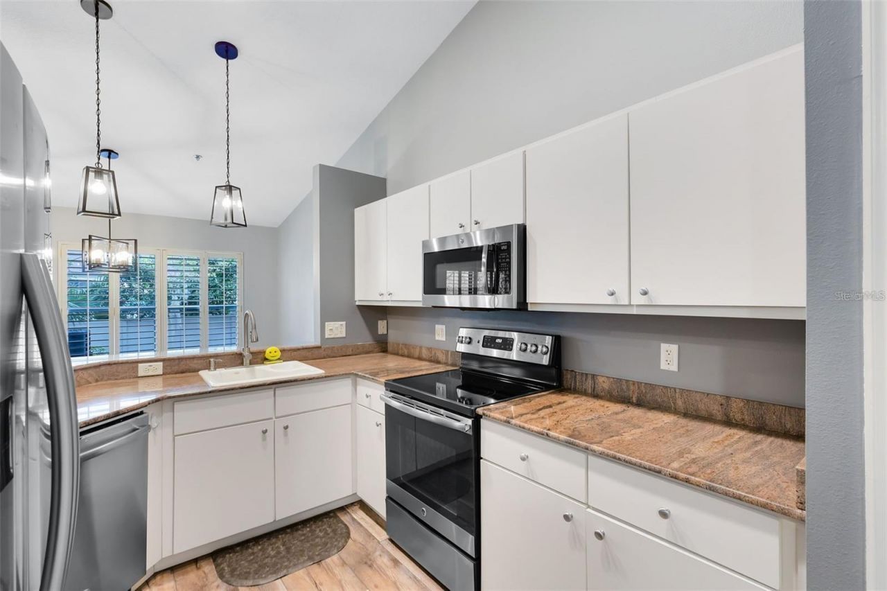 550 Via Del Oro Drive, Unit 102, Altamonte Springs, FL 32714 Photo