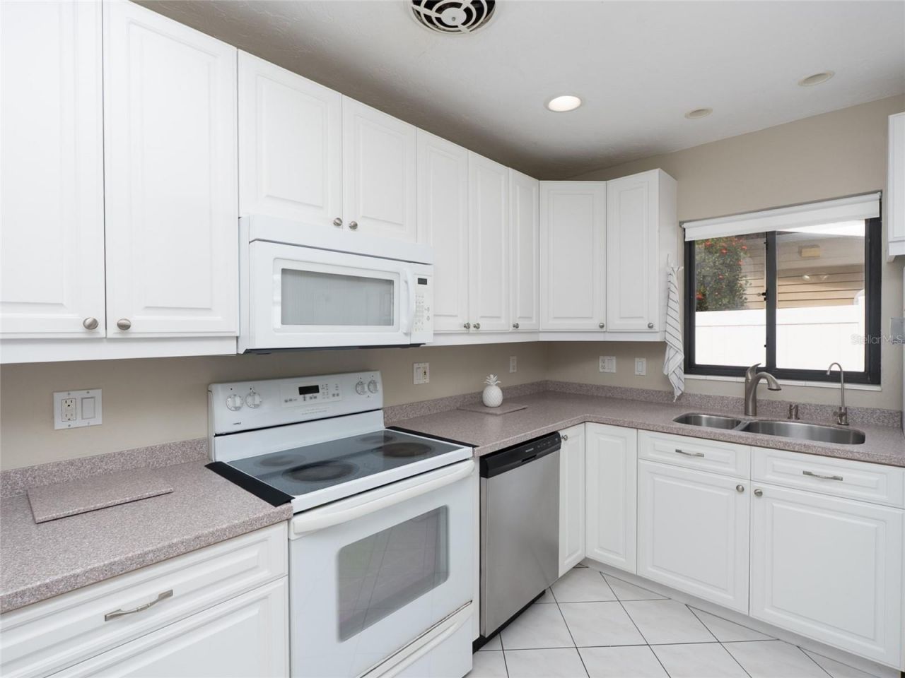 3137 Bay Street , Sarasota, FL 34237 Photo
