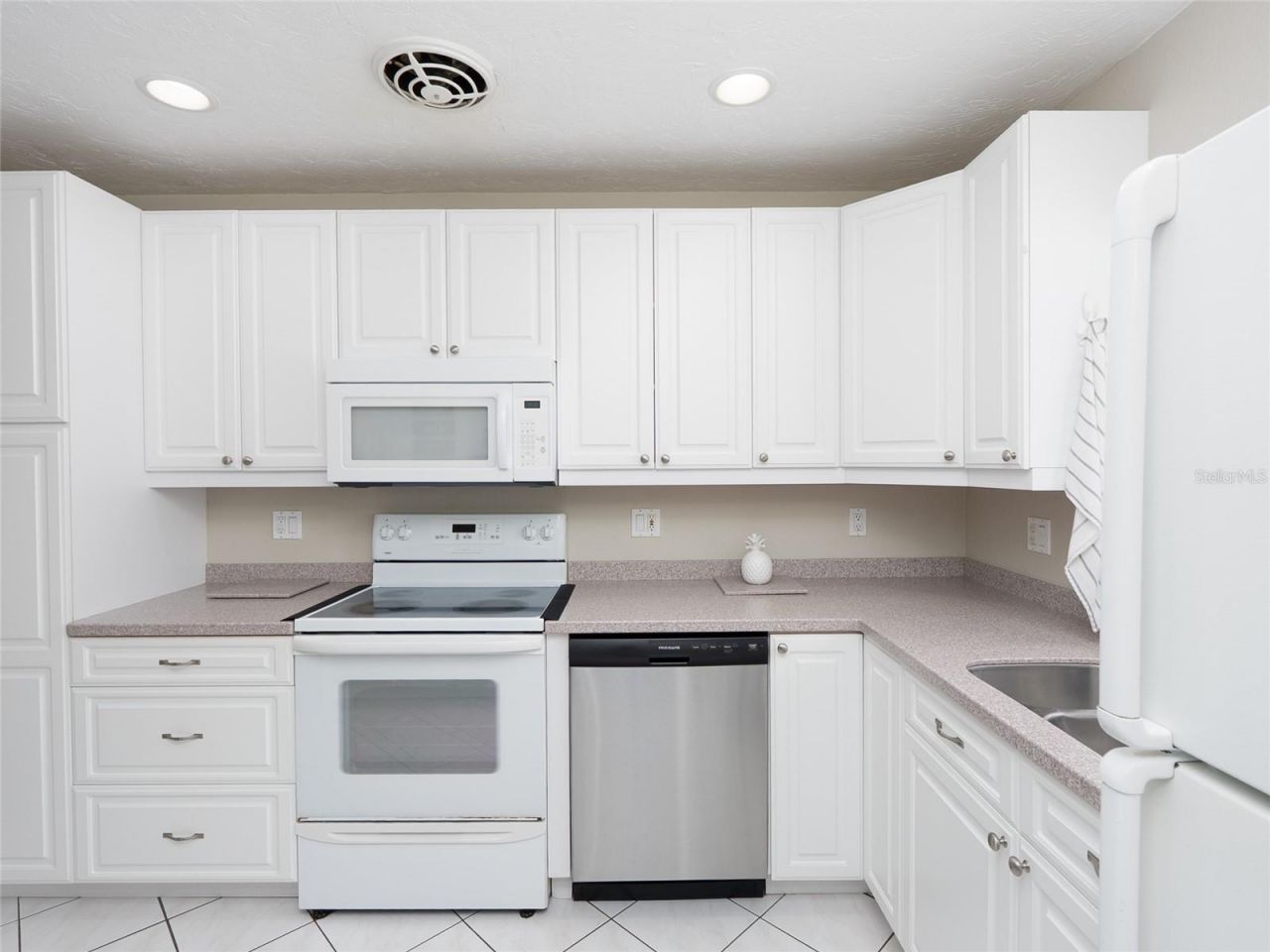 3137 Bay Street , Sarasota, FL 34237 Photo