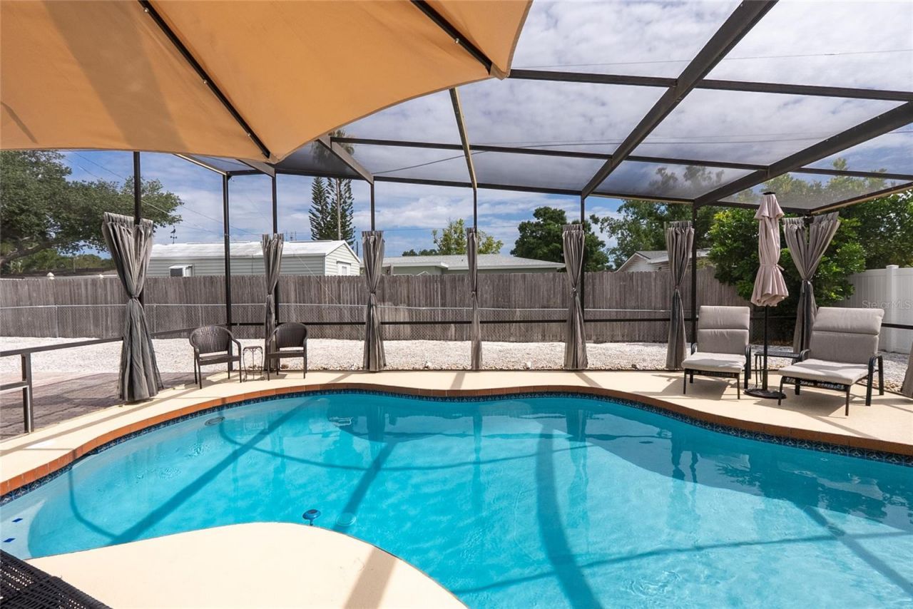 3137 Bay Street , Sarasota, FL 34237 Photo