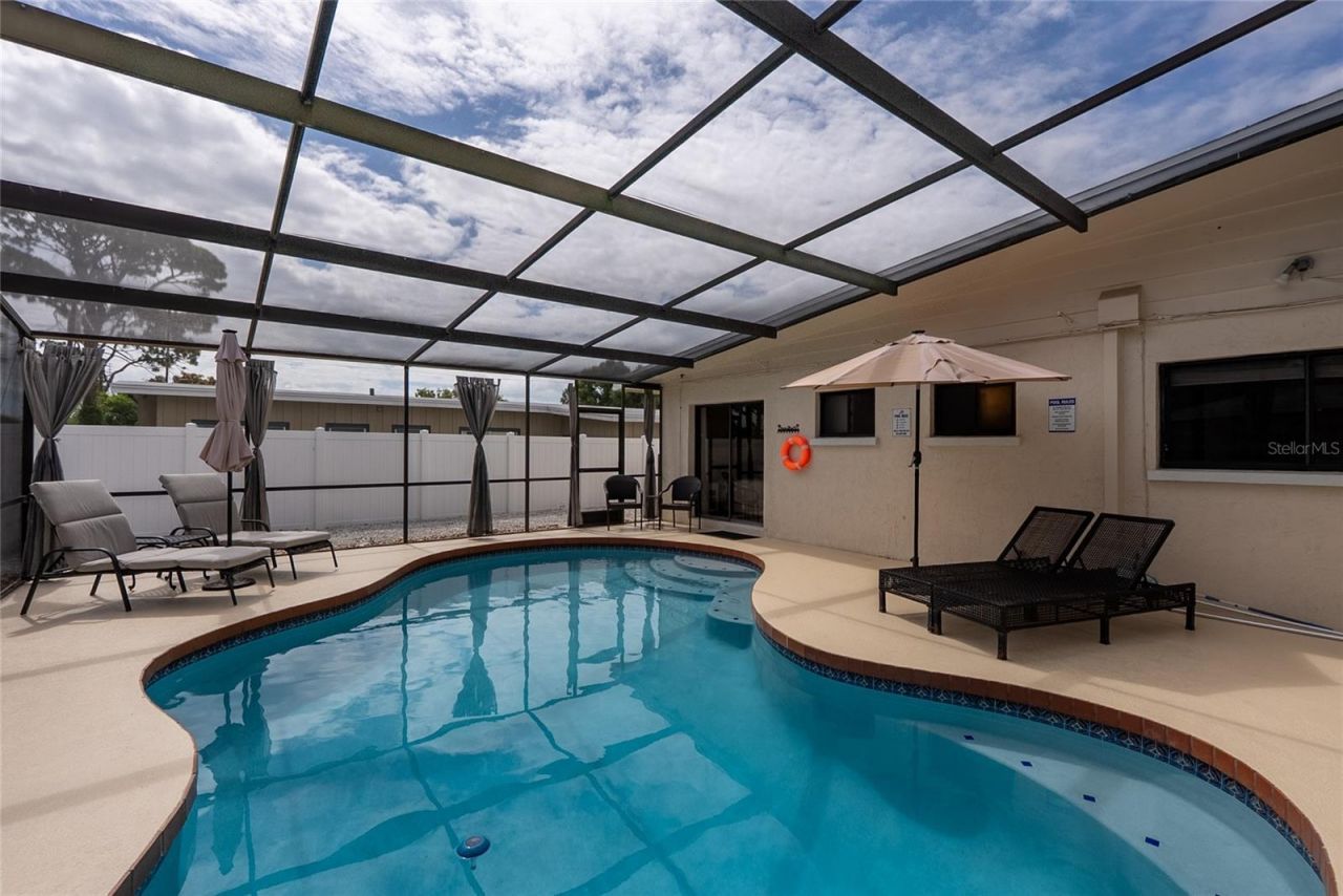 3137 Bay Street , Sarasota, FL 34237 Photo