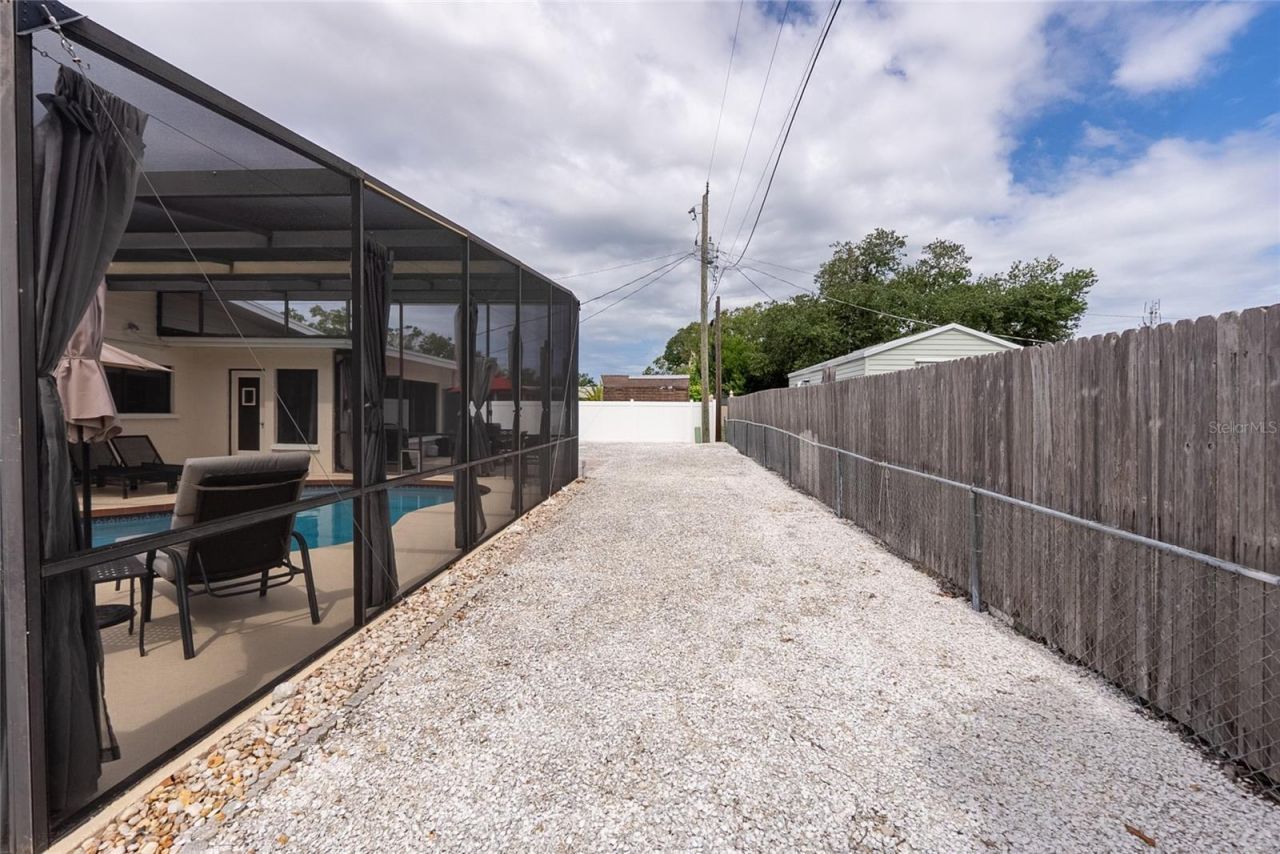 3137 Bay Street , Sarasota, FL 34237 Photo
