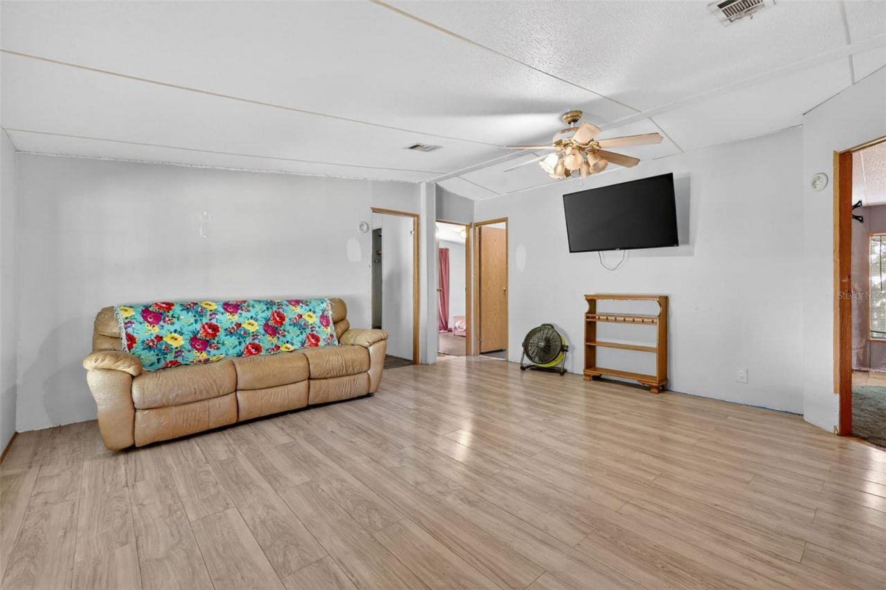 24301 Jefferson St, Astatula, FL 34705 Photo