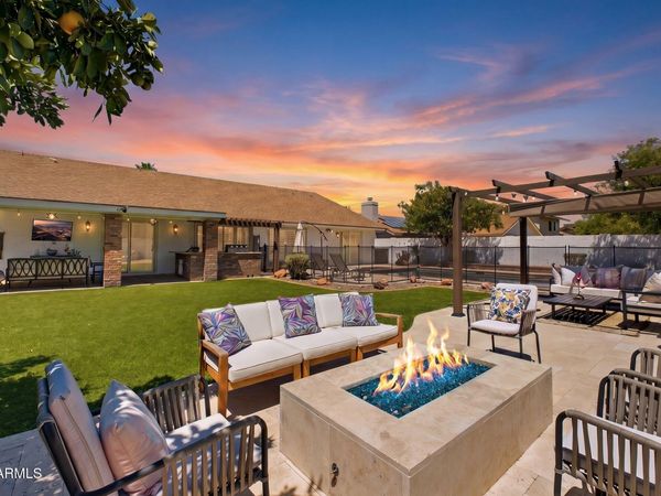 5221 E PARADISE Lane, Scottsdale, AZ 85254