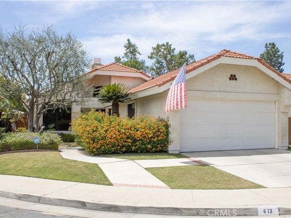 613 Berwick Street, Bakersfield, CA 93311