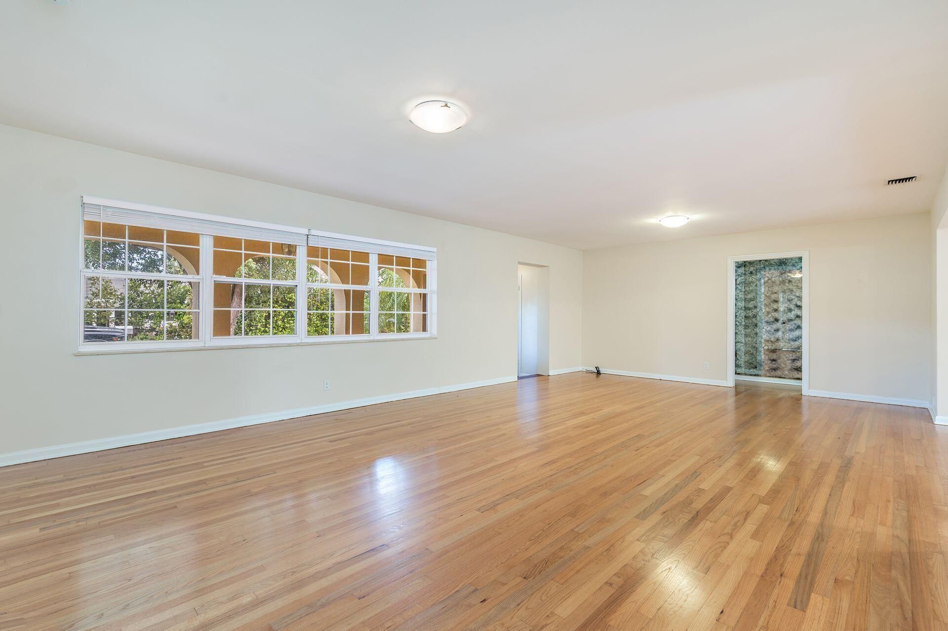 118 Linda Lane, West Palm Beach, FL 33405 Photo