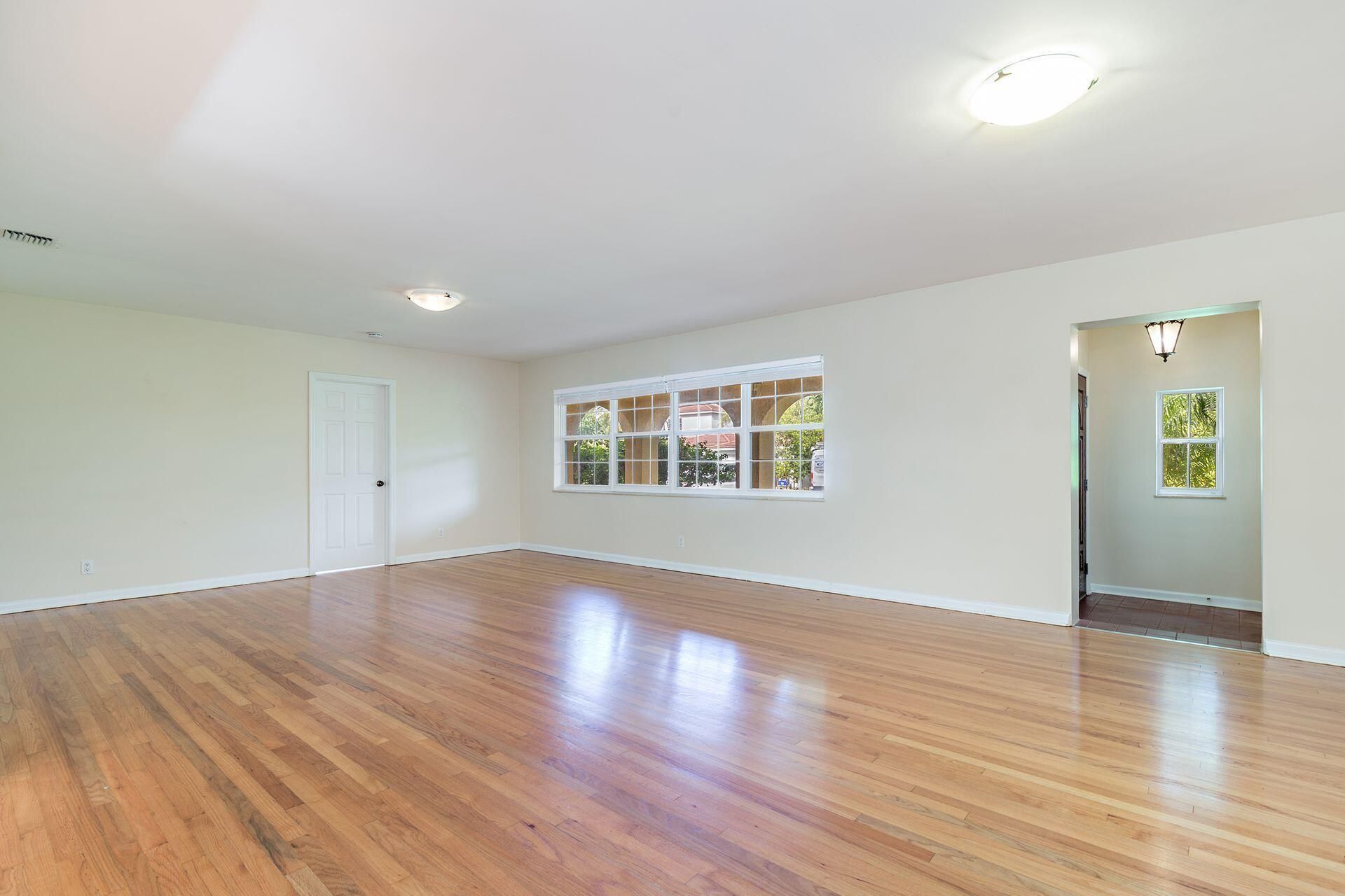 118 Linda Lane, West Palm Beach, FL 33405 Photo