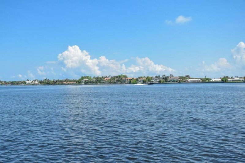 140 Yacht Club Way, Unit 206, Hypoluxo, FL 33462 Photo