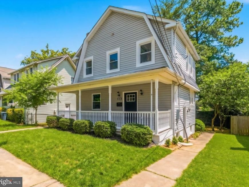 27 Glenwood Avenue, Baltimore, MD 21228 Main Photo