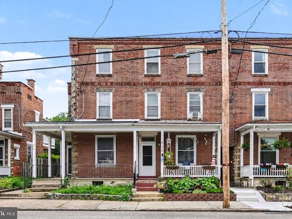 310 E NORTH STREET , CARLISLE, PA 17013