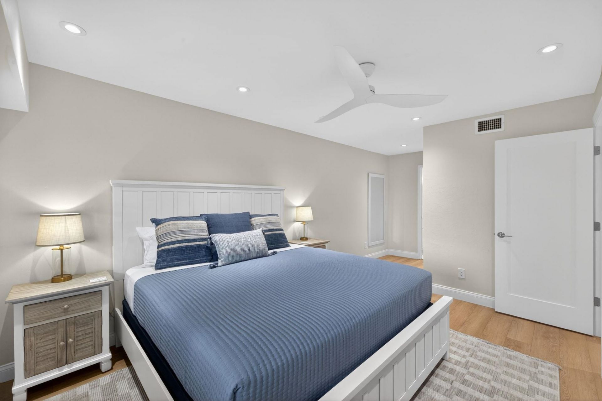 2721 W Gulf Dr, Unit 108, Sanibel, FL 33957 Photo