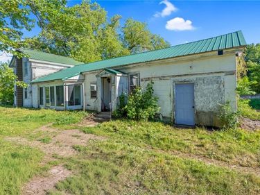 348 W Stone Road , Mexico, NY 13114