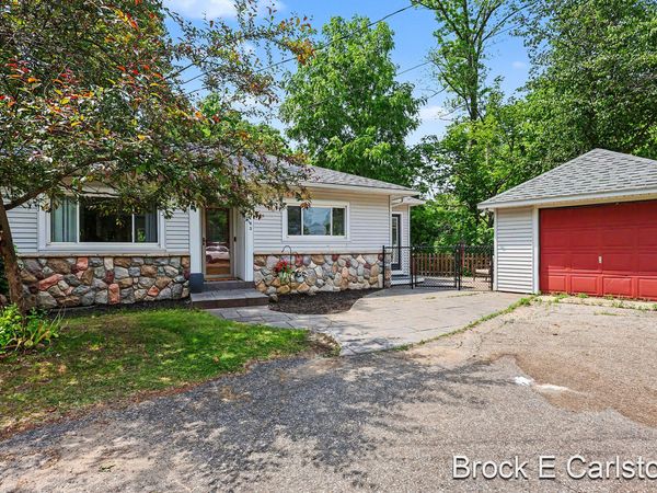 6783 36th Avenue, Hudsonville, MI 49426